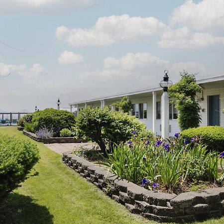 Blue Water Resort South Yarmouth Exterior photo
